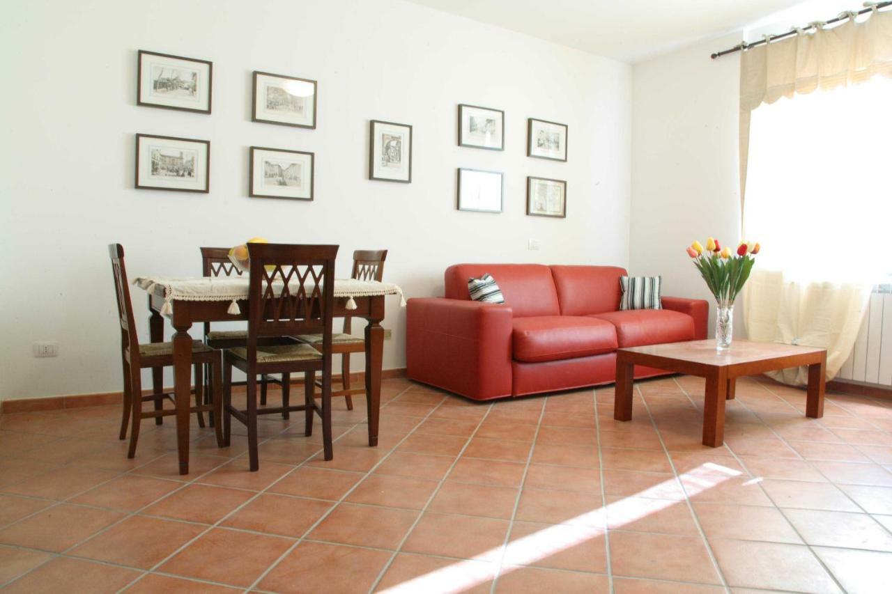 La Casa Di Sofia - Casa Vacanza Monterosi Экстерьер фото