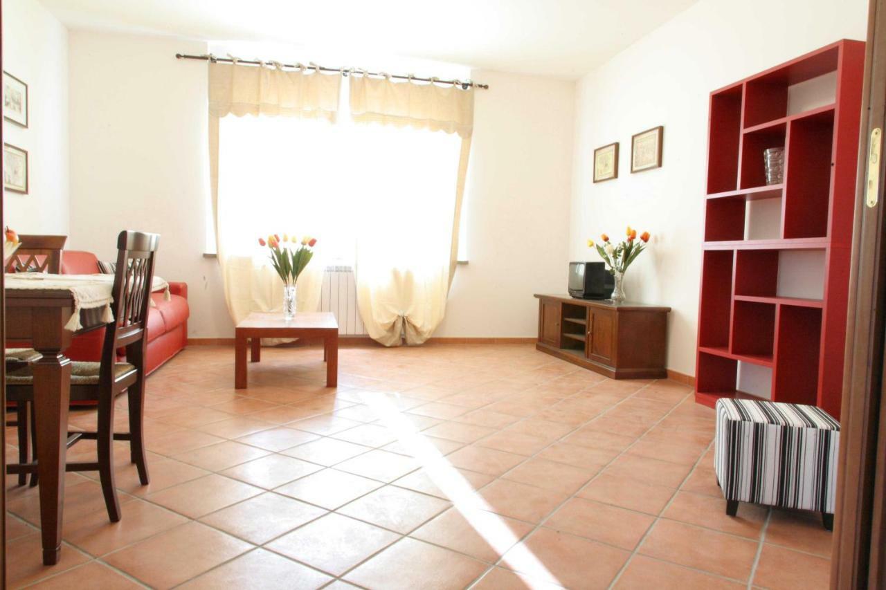 La Casa Di Sofia - Casa Vacanza Monterosi Экстерьер фото